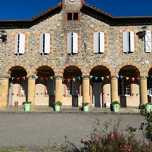  Hébergement de vacances La Petite Maison D'arbas