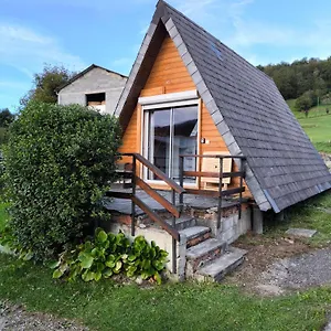  Chalet Petit Avec Terrasse