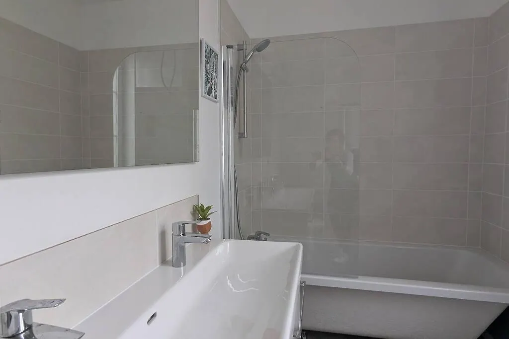 New Cosy Oasis - 2Ch - 75 M2 Grande Terrasse Collective Apartment Lourdes